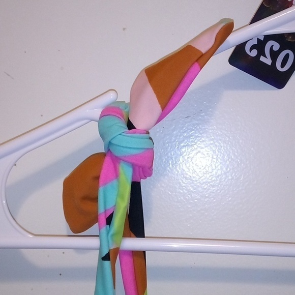 Hula Honey Multi-Color Abstract Padded Bikini Top - Size XS - Picture 9 of 9